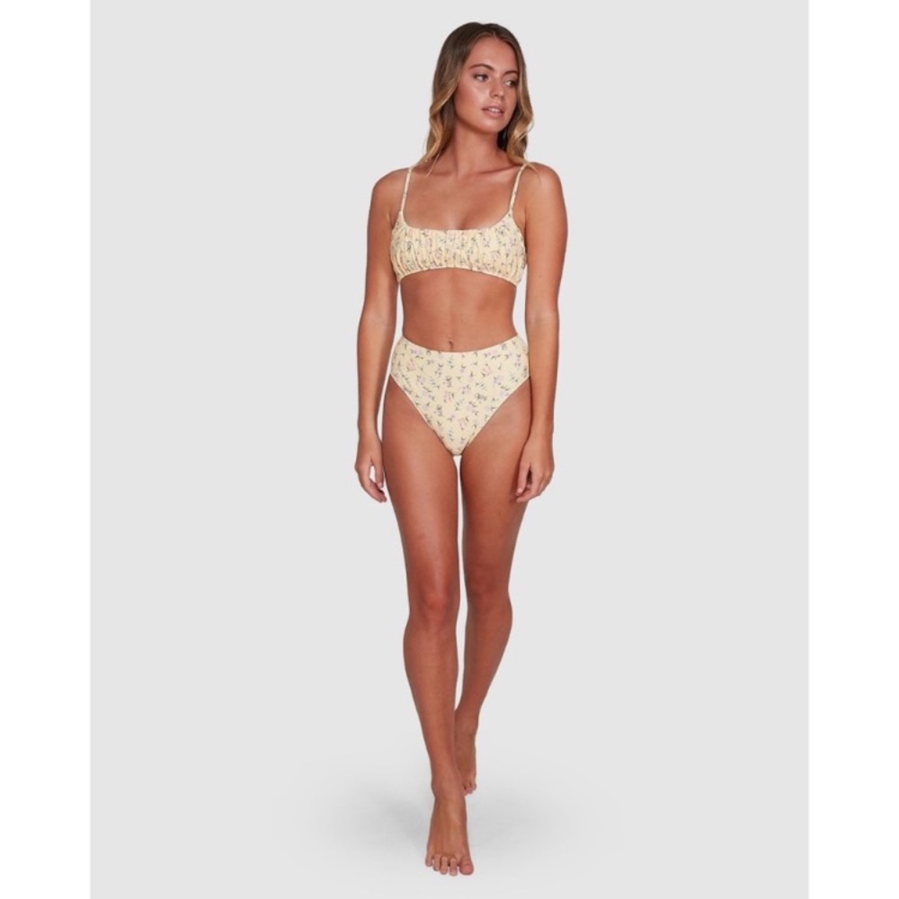 Billabong •• Ditsy Floral Pretty Moon Gathered Bralette Bikini Top - Picture 14 of 16